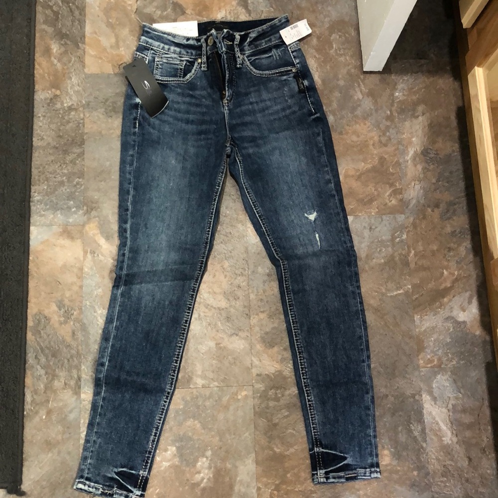 Silver jeans co. Skinny high rise curvy 24